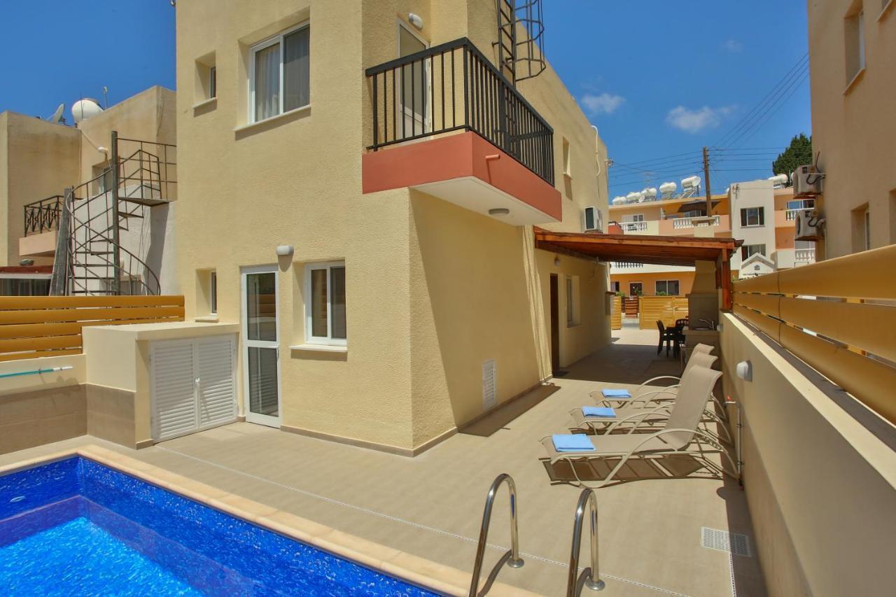 Star House Villa Пафос Екстериор снимка