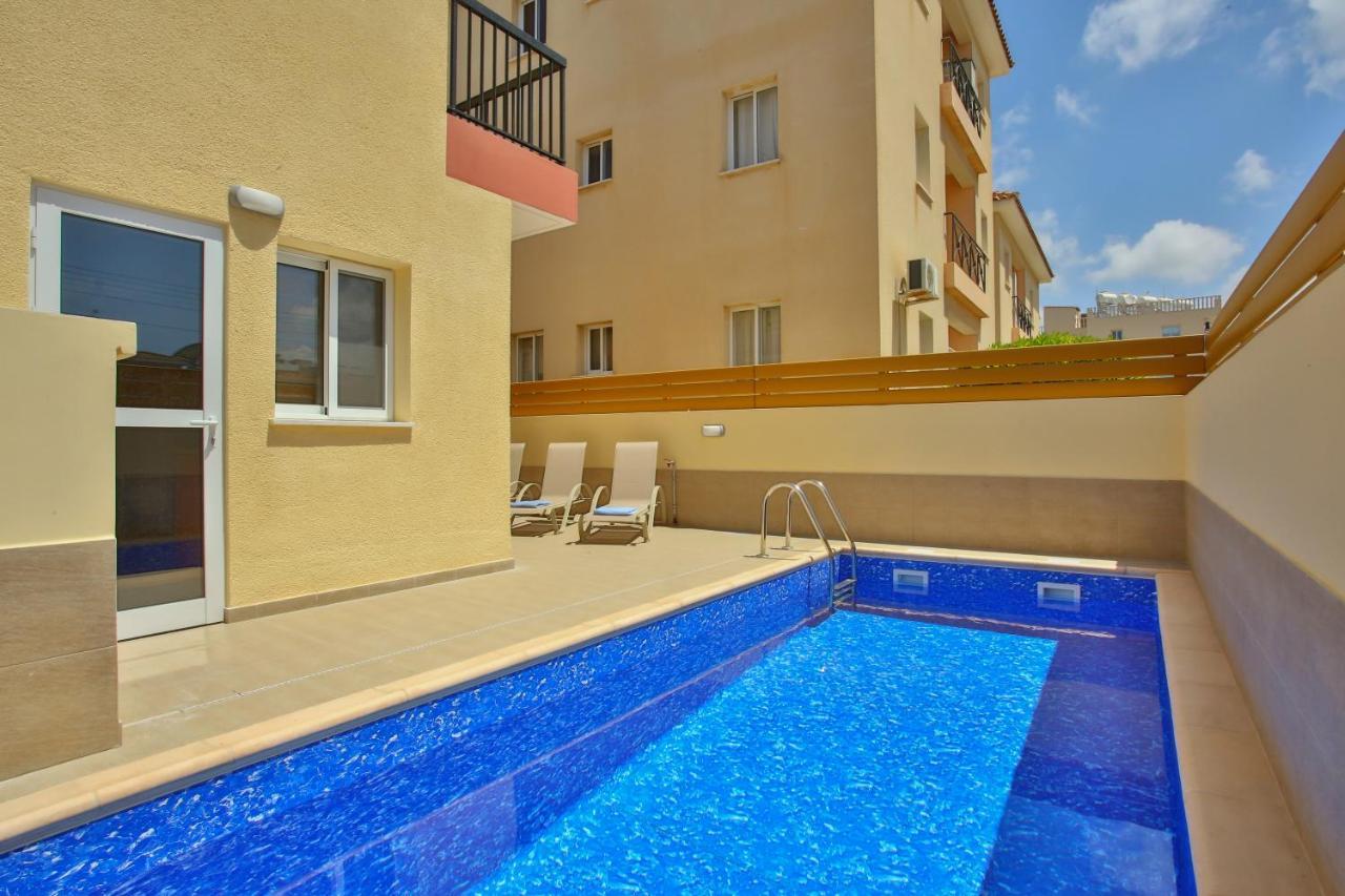 Star House Villa Пафос Екстериор снимка